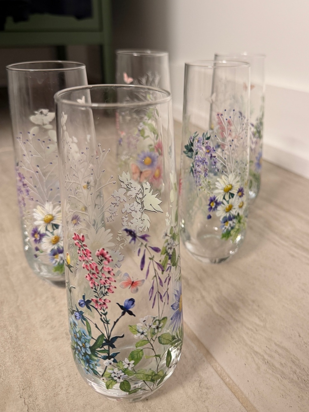 Floral Printed Stemless Flutes